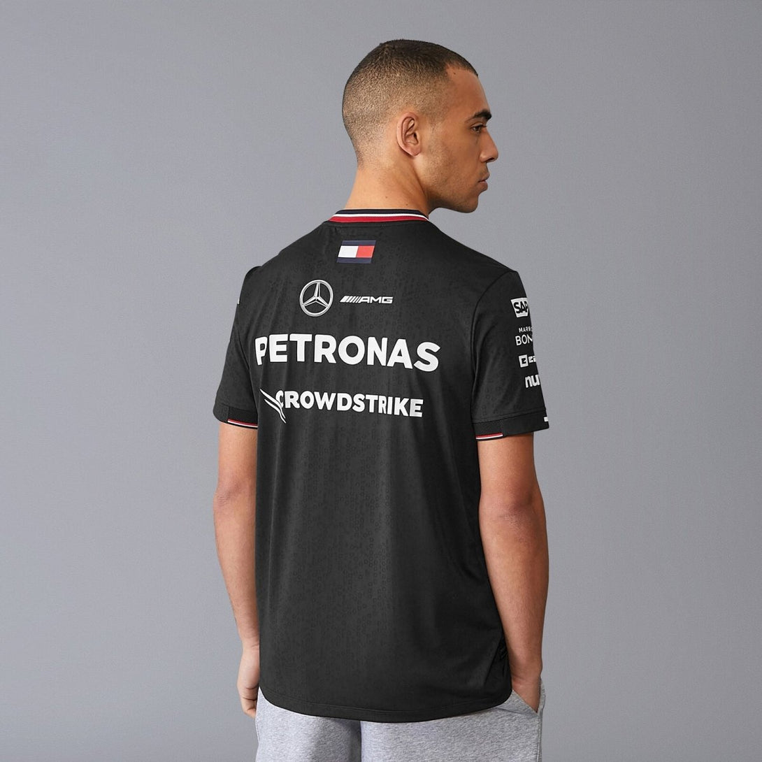 T - Shirt Mercedes AMG F1 Preta 2024 - Mercedes AMG Petronas Motorsport